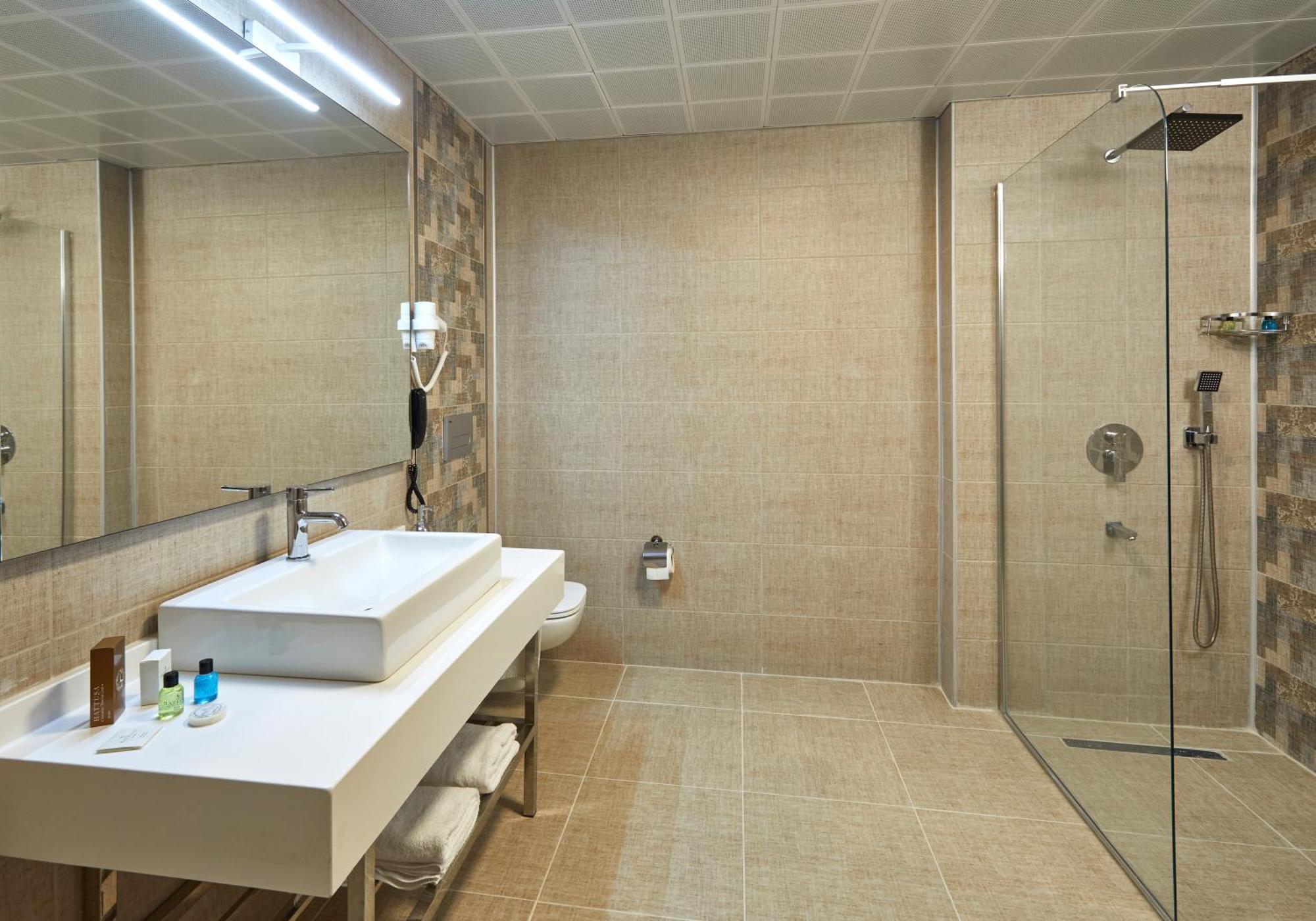 Hattusa Vacation Business Thermal Hotel Saray Екстериор снимка